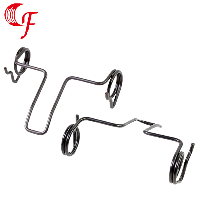 Double torsion spring assisted by steering gear